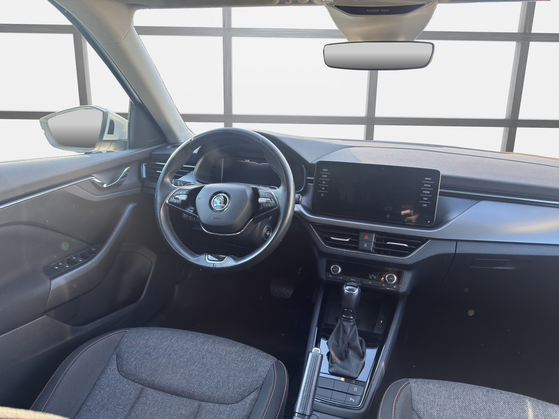 SKODA Kamiq 1.0 TSI Clever DSG-image-8