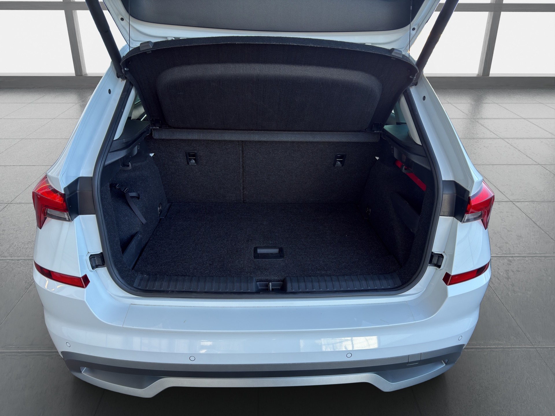 SKODA Kamiq 1.0 TSI Clever DSG-image-9