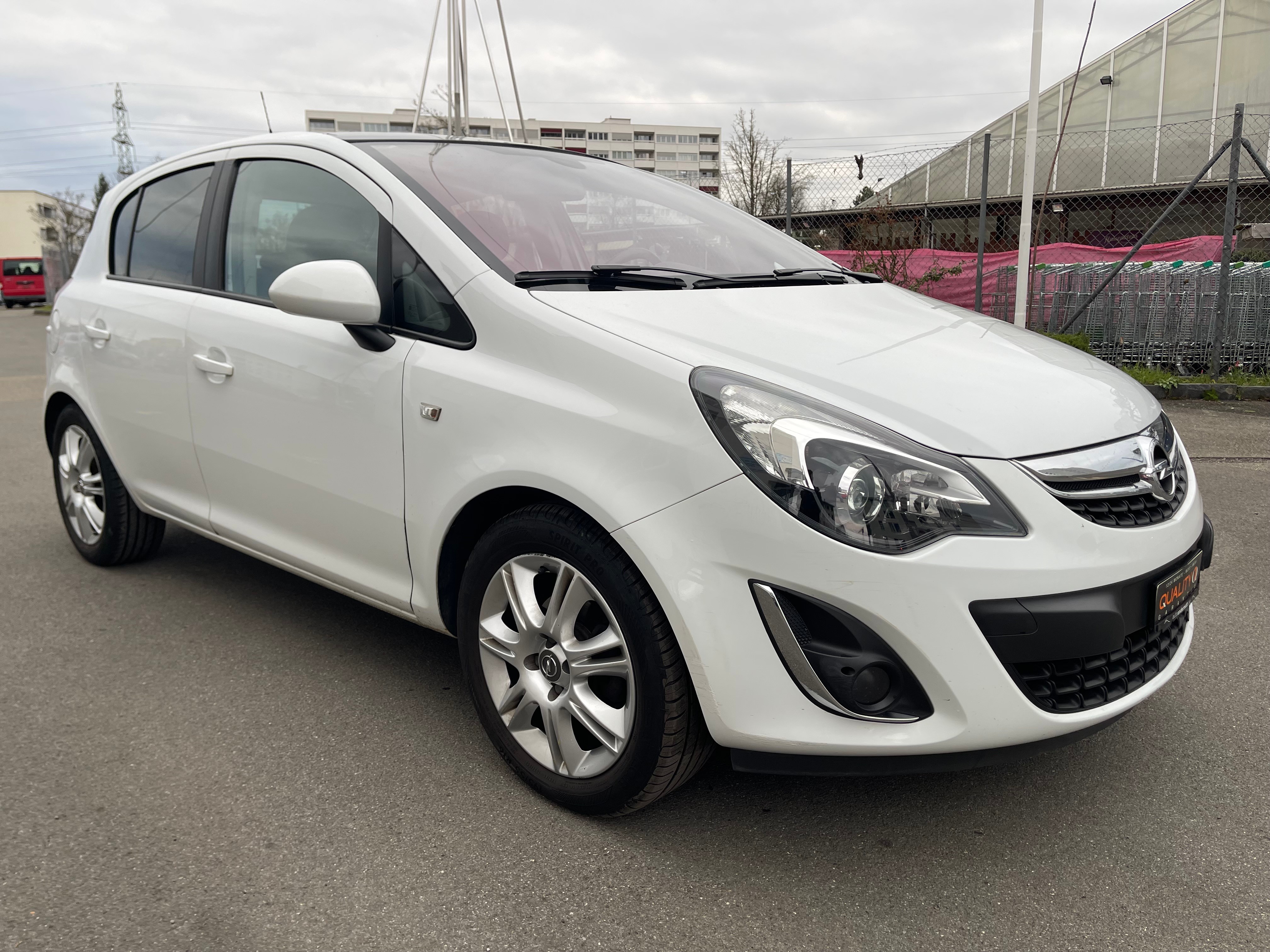 Car photo