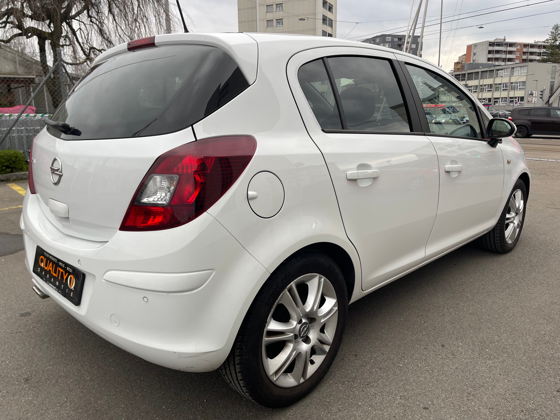 OPEL Corsa 1.4 TP Color Edition-image-4