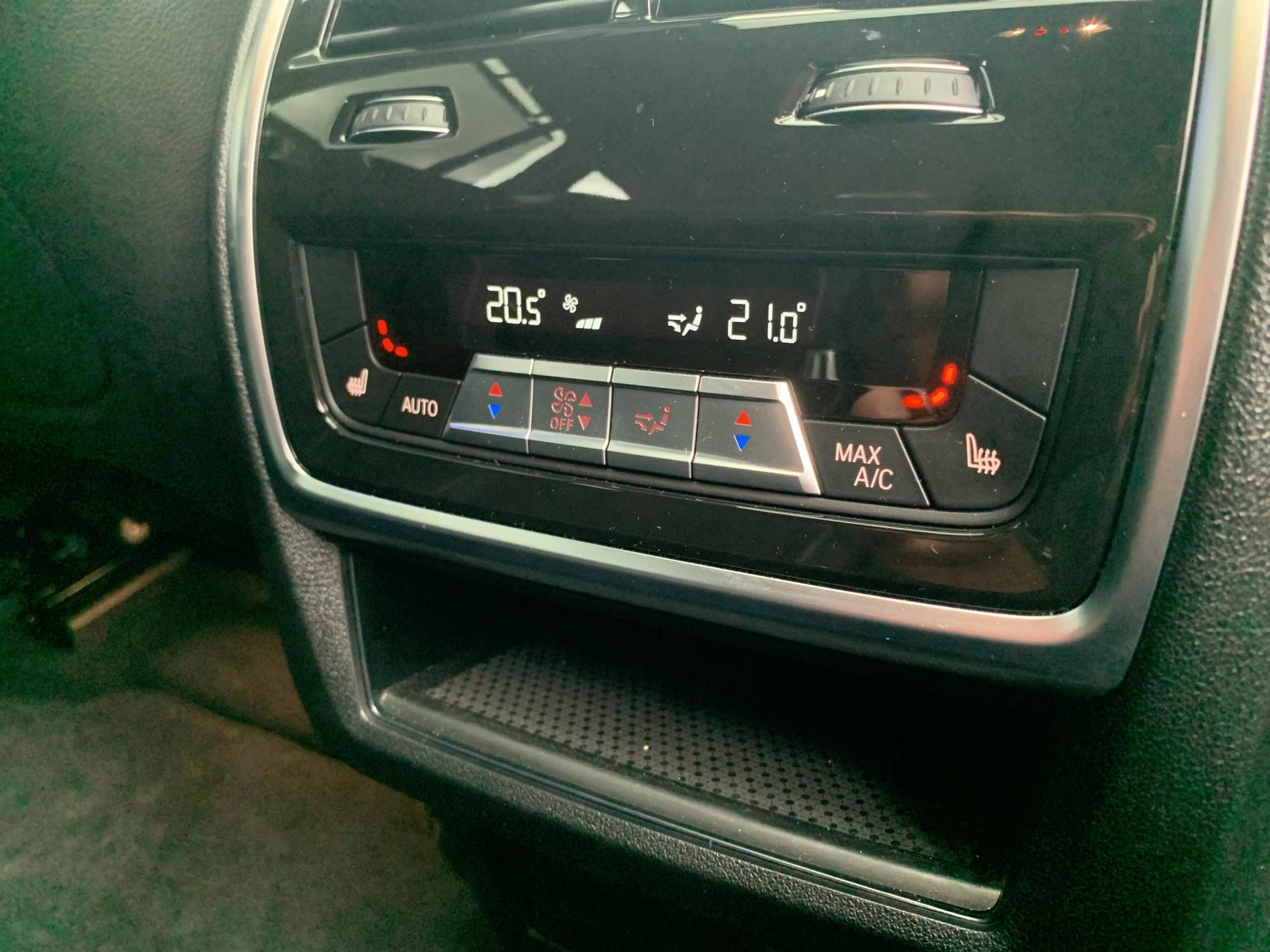 BMW X6 xDrive 48V 40i M Sport Pro Steptronic-image-14
