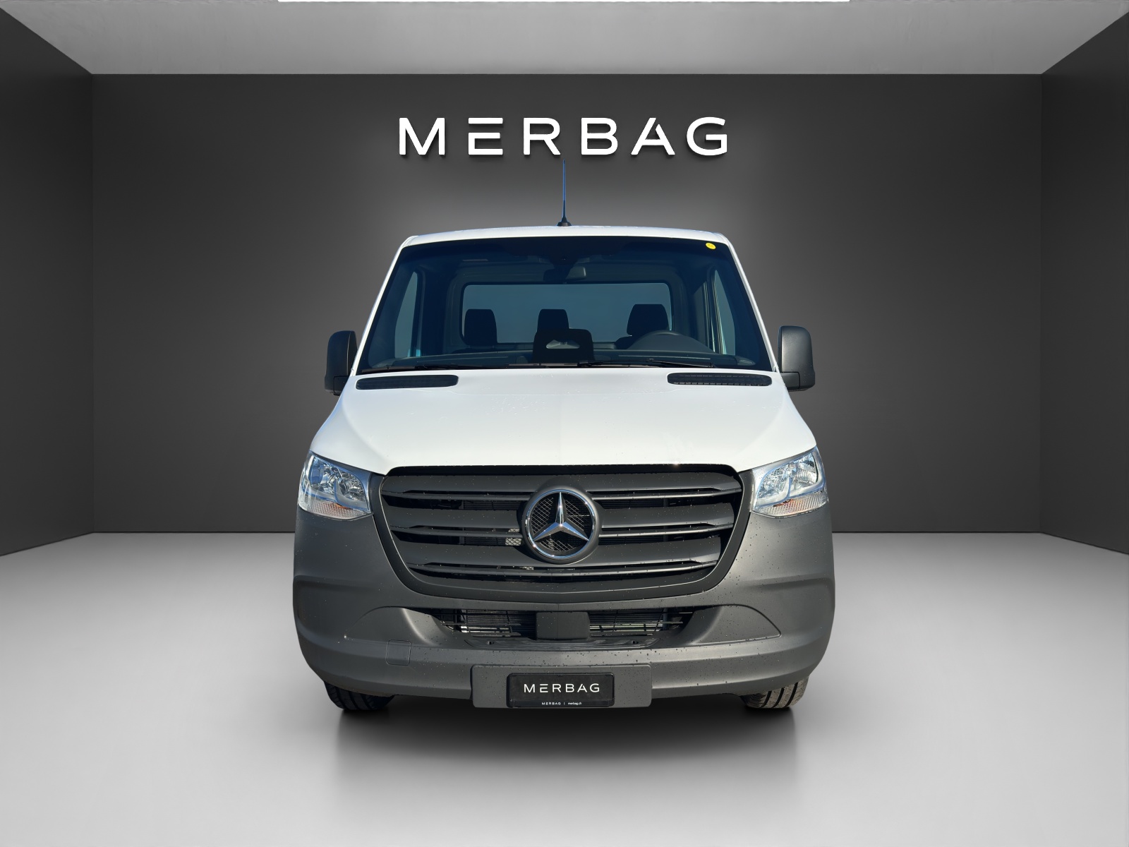 MERCEDES-BENZ Sprinter 317 CDI Standard 9G-TRONIC-image-1