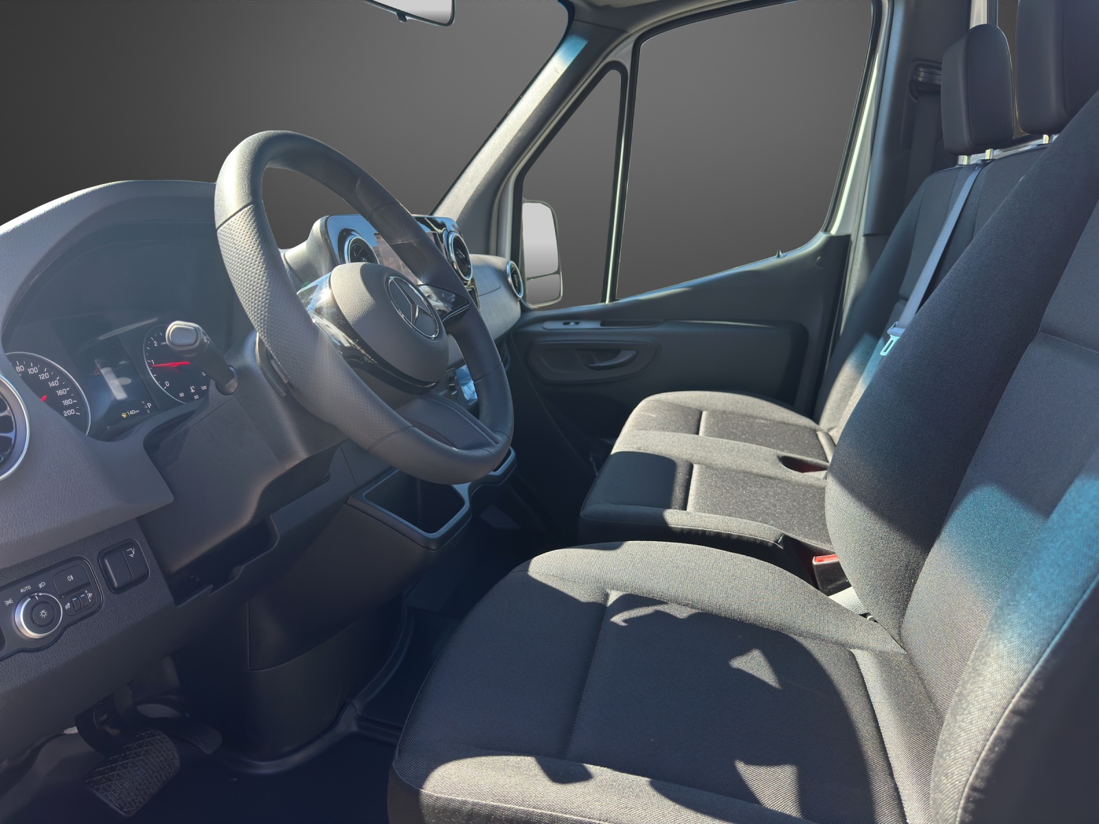MERCEDES-BENZ Sprinter 317 CDI Standard 9G-TRONIC-image-4