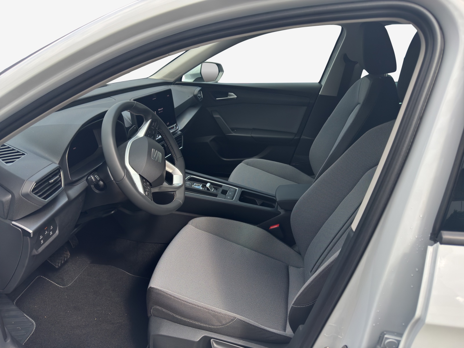 SEAT Leon 1.5 eTSI mHEV DSG Go-image-7