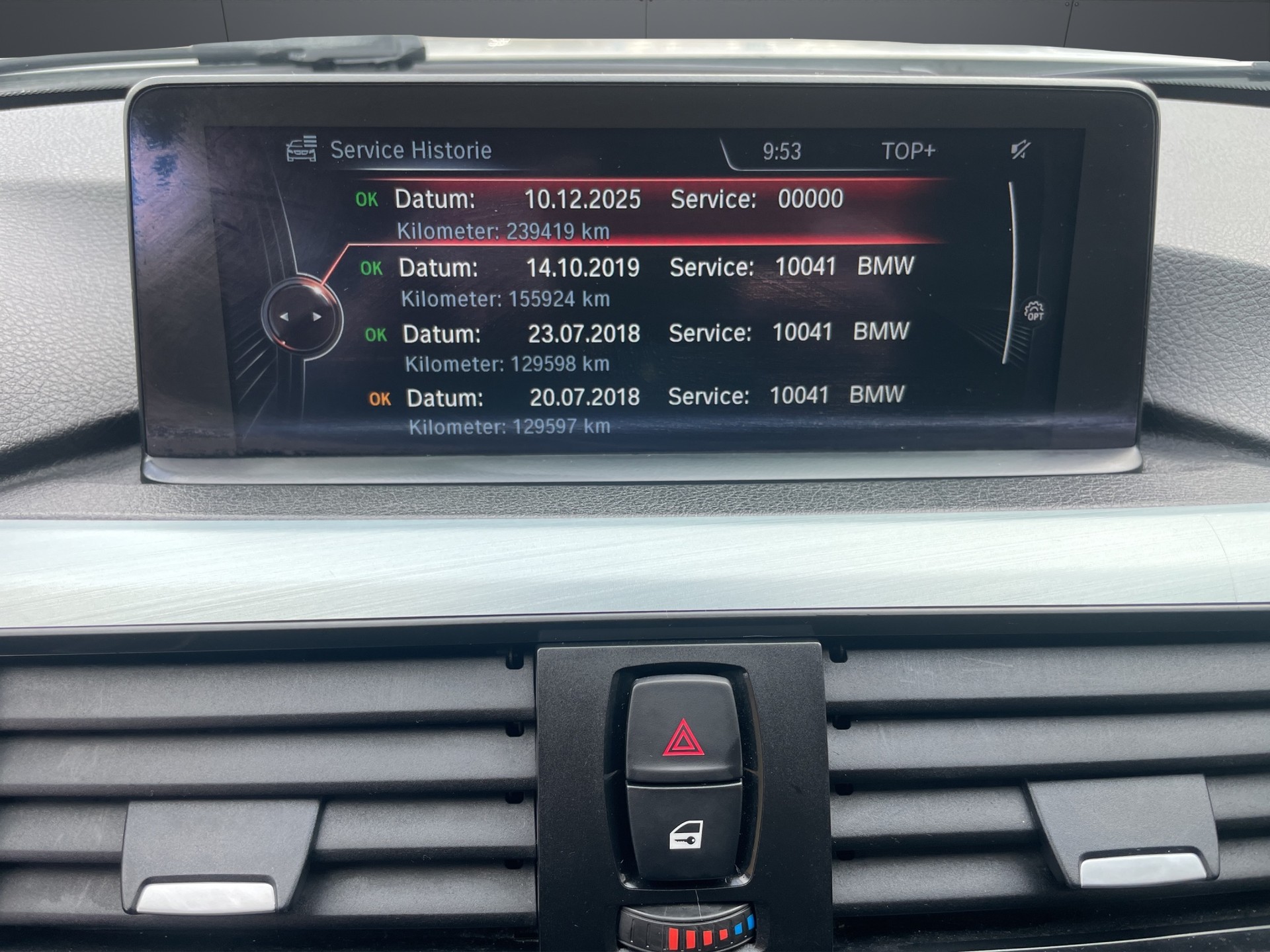 BMW 320d xDrive M Sport Touring Steptronic-image-8