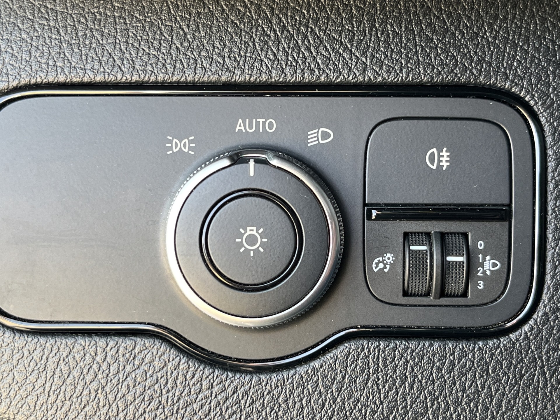 MERCEDES-BENZ Sprinter 315 CDI Lang, Automatic,-image-22