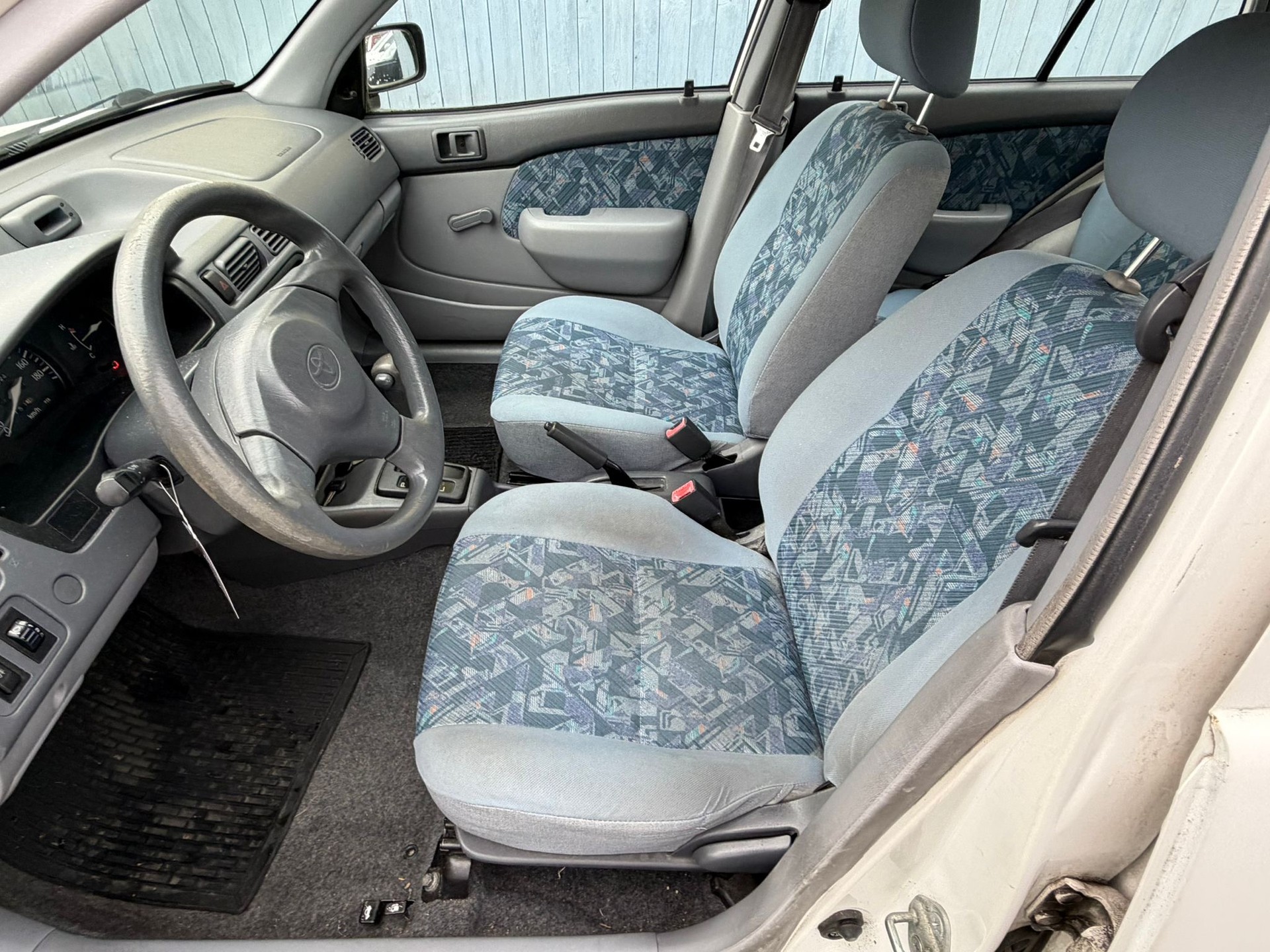 TOYOTA Starlet 1.3-image-8