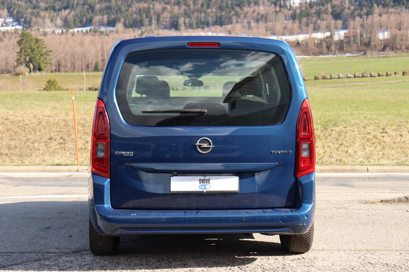 OPEL Combo Life 1.5 Enjoy • Expertise du jour • Frisch MFK • Véhicule CH-image-5