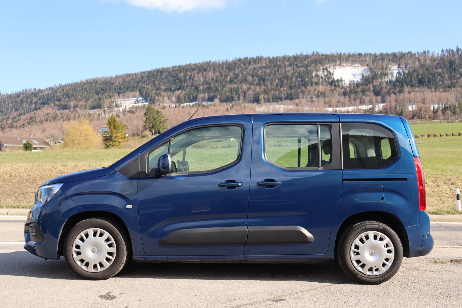 OPEL Combo Life 1.5 Enjoy • Expertise du jour • Frisch MFK • Véhicule CH-image-4