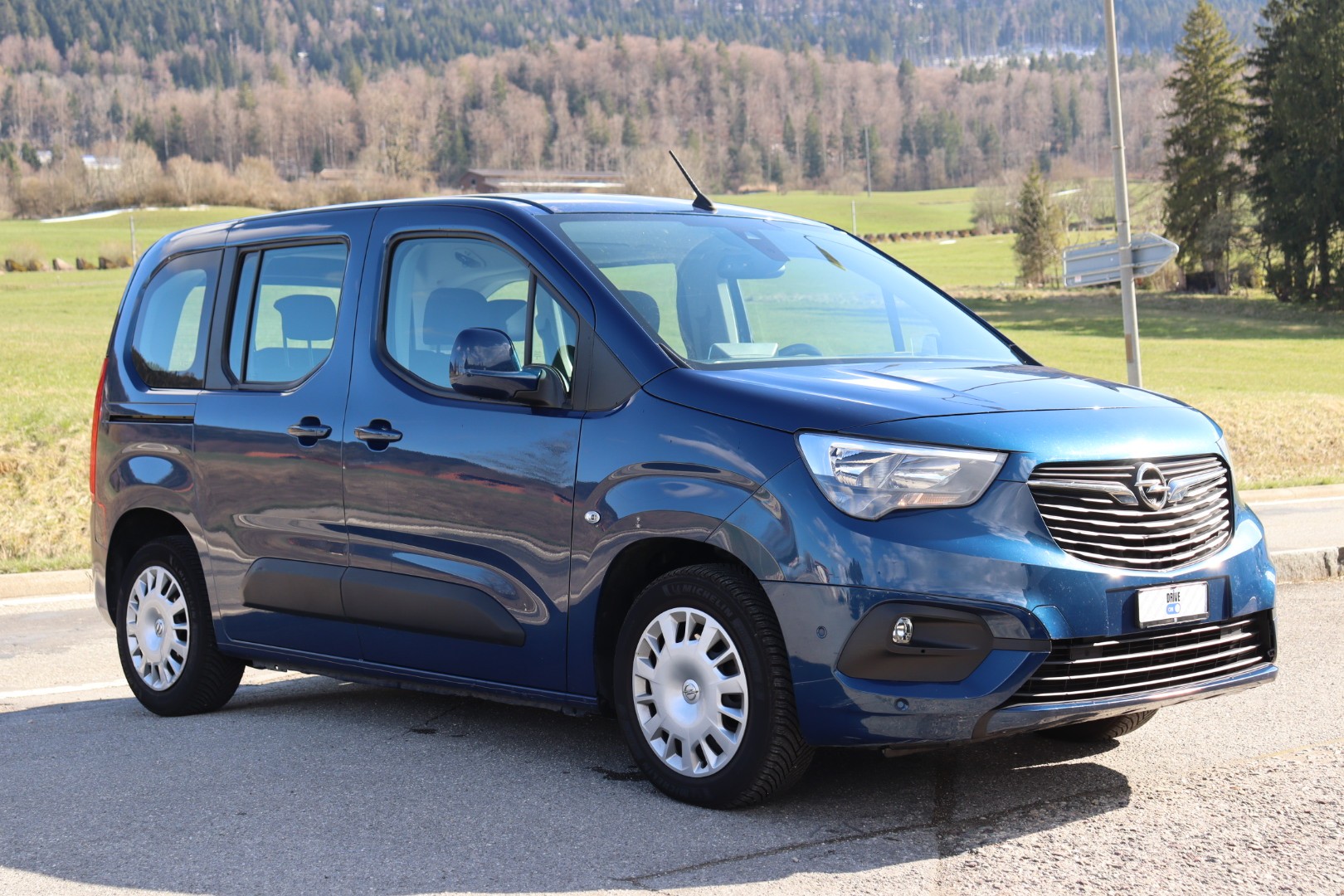 OPEL Combo Life 1.5 Enjoy • Expertise du jour • Frisch MFK • Véhicule CH-image-2