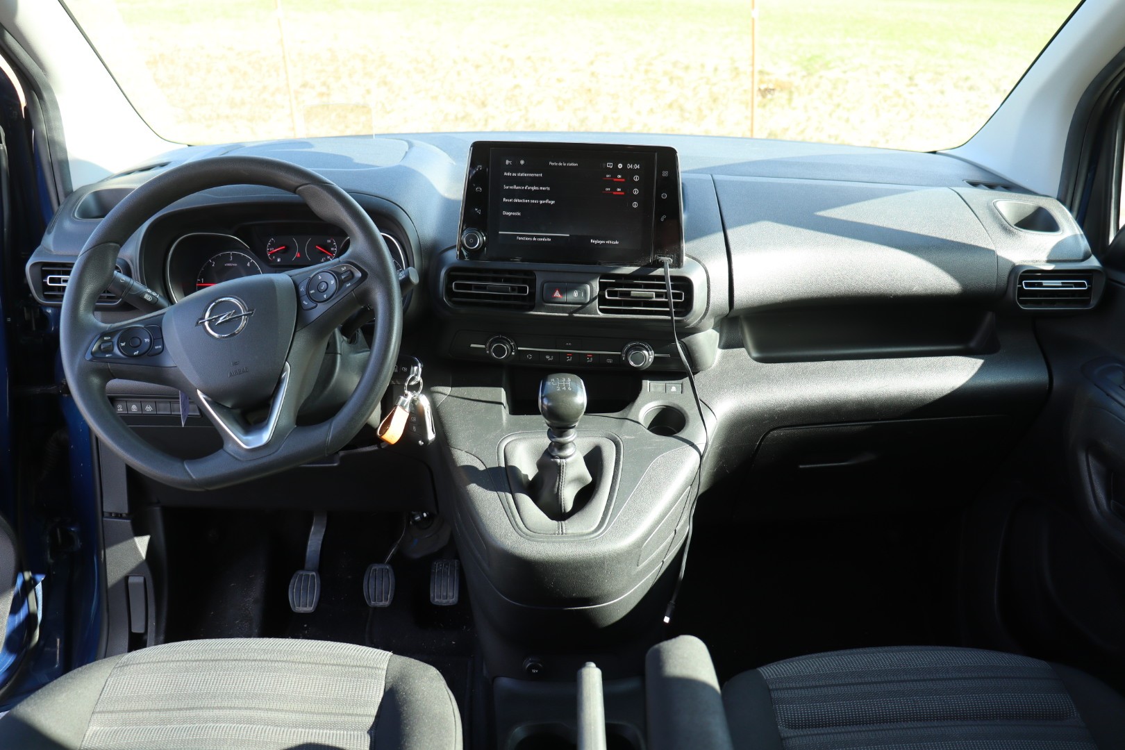 OPEL Combo Life 1.5 Enjoy • Expertise du jour • Frisch MFK • Véhicule CH-image-9