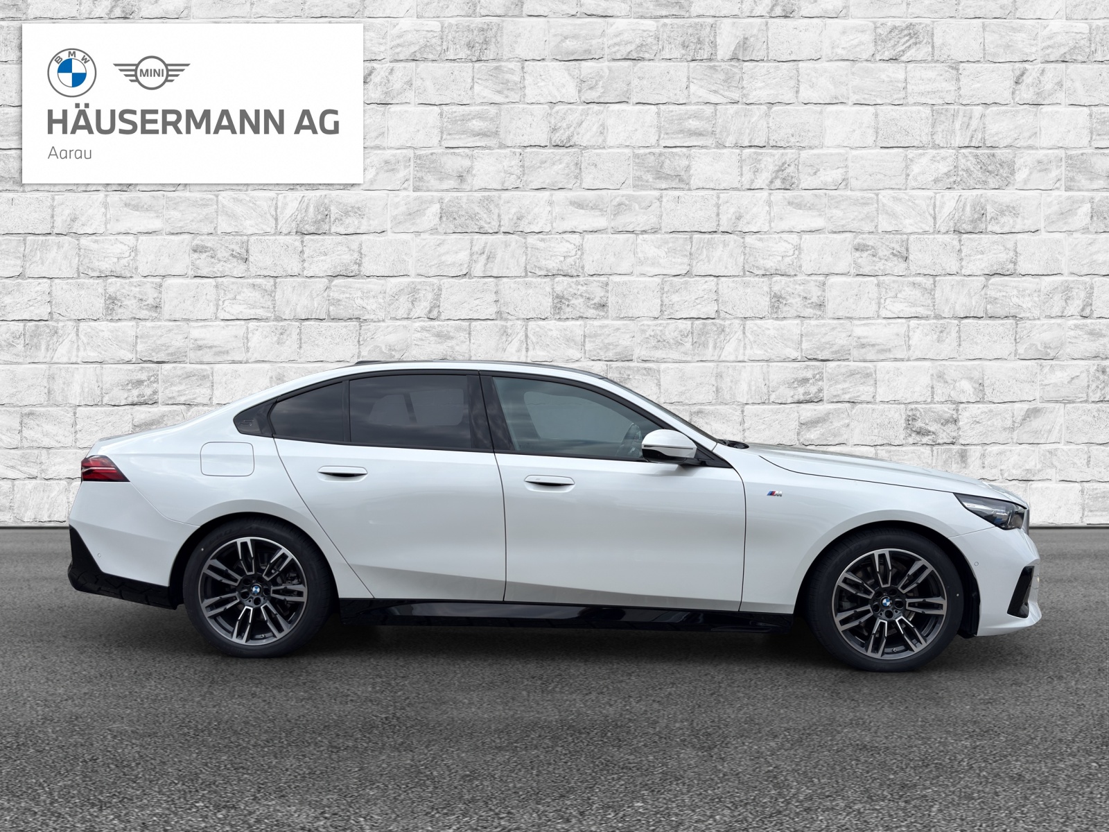 BMW 520d xDrive 48V M Sport-image-3