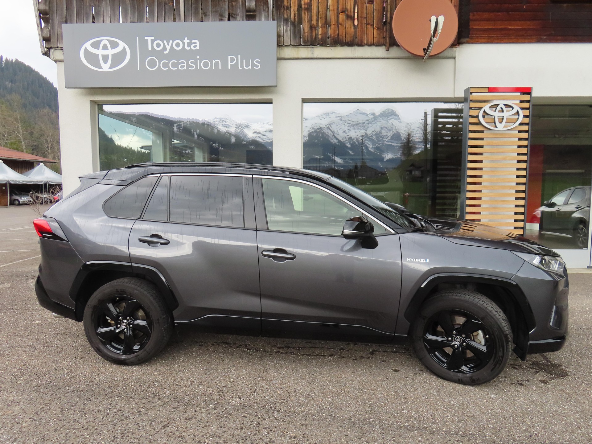 TOYOTA RAV4 2.5 HEV Style-showroom-element-2