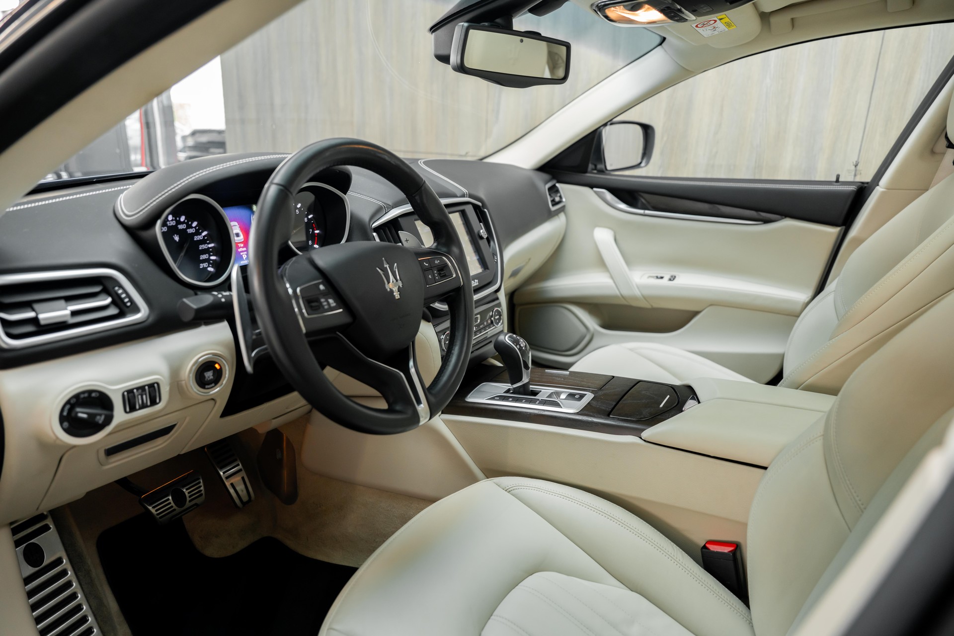 MASERATI Ghibli S Q4 3.0 V6 Automatica-image-3