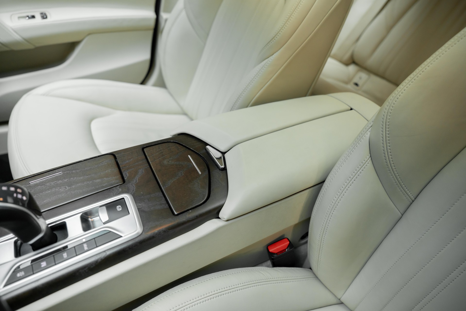 MASERATI Ghibli S Q4 3.0 V6 Automatica-image-15
