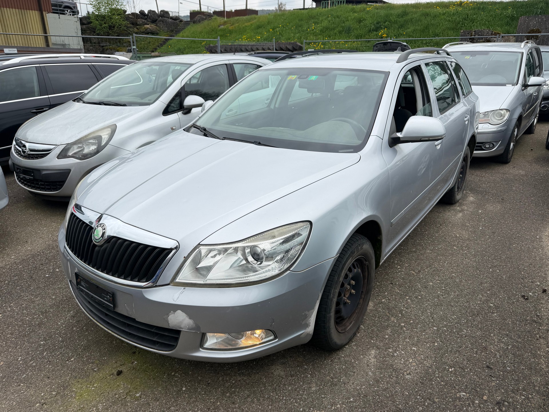 SKODA Octavia Combi 1.9 TDI Swiss Adventure 4x4-image-0
