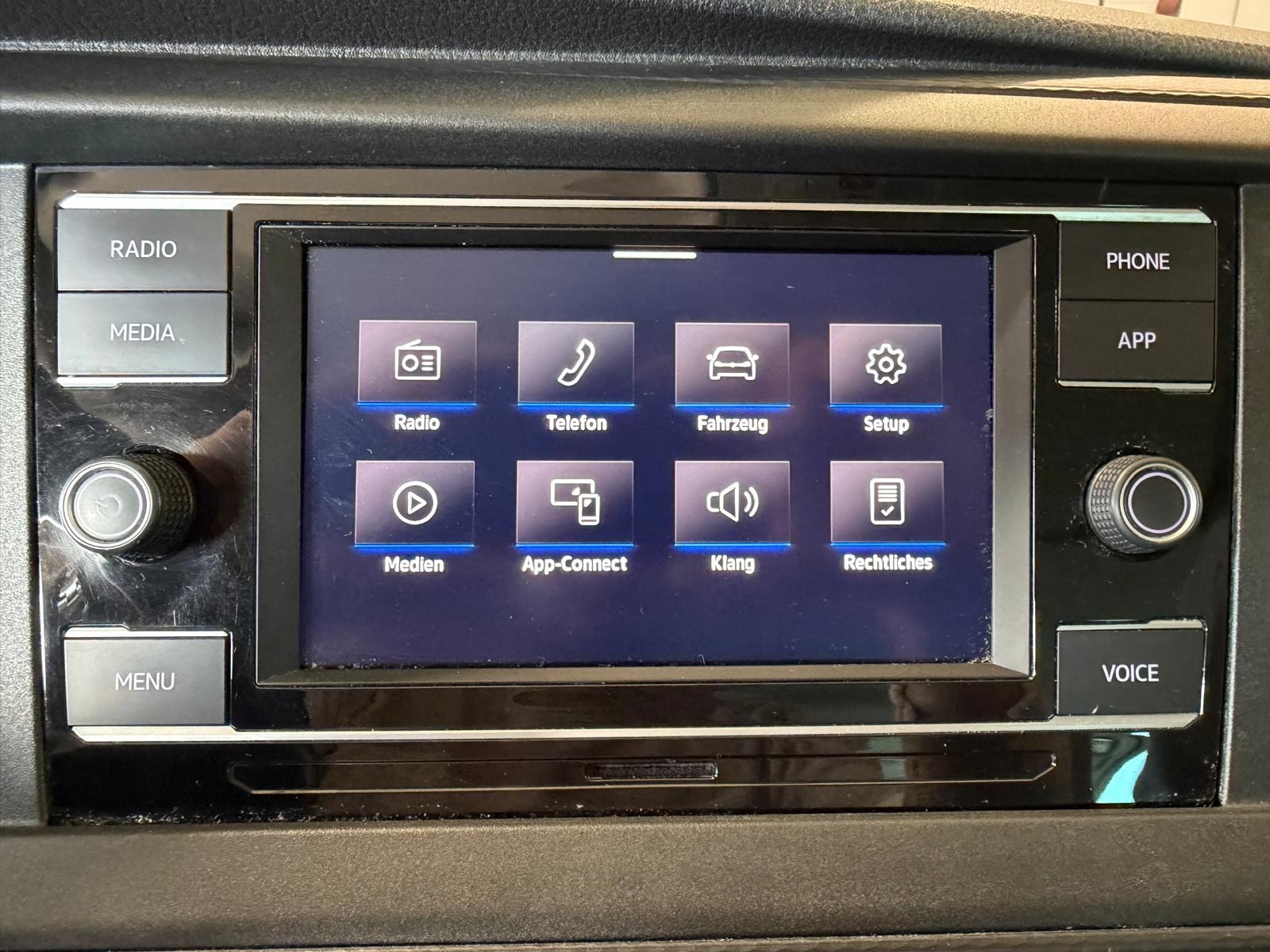 VW T6.1 California 2.0 TDI Beach Edition Liberty 4Motion DSG-image-11