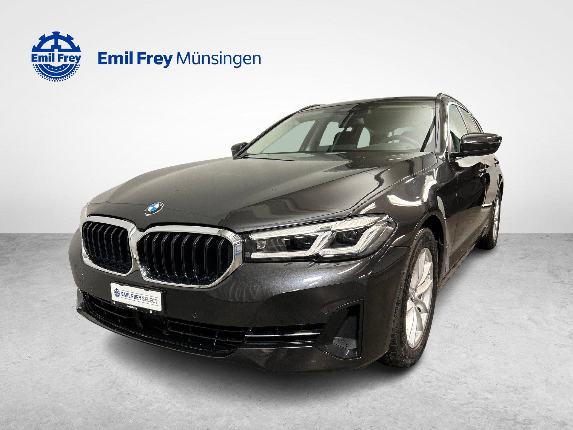 BMW 530d xDrive Touring-image-0