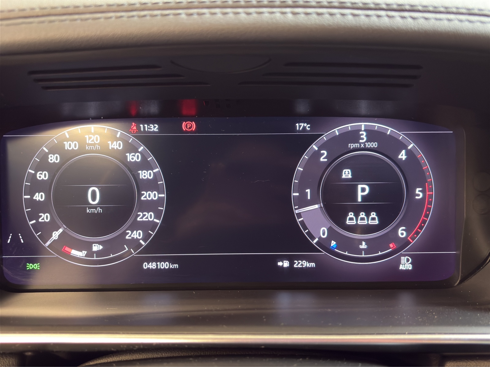 LAND ROVER RR Sport D250 I6 MHEV S-image-12