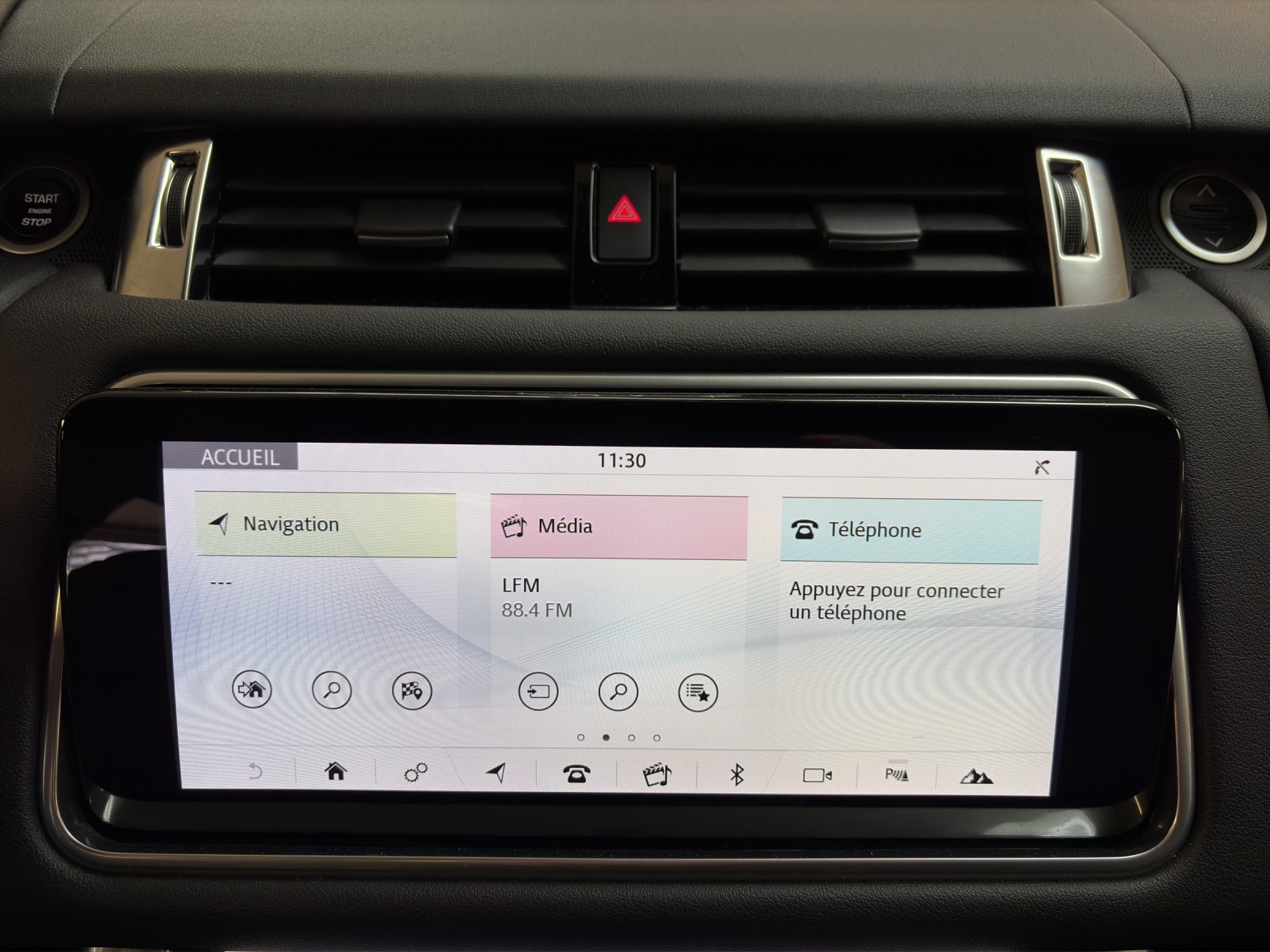 Image LAND-ROVER RANGE-ROVER-SPORT RR Sport D250 I6 MHEV S