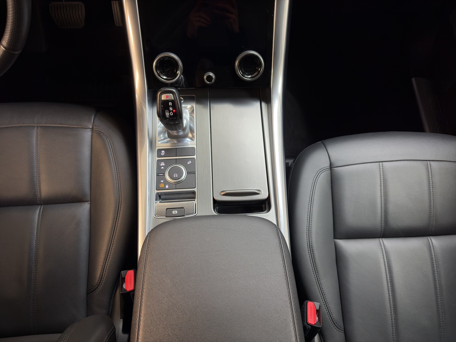 LAND ROVER RR Sport D250 I6 MHEV S-image-15