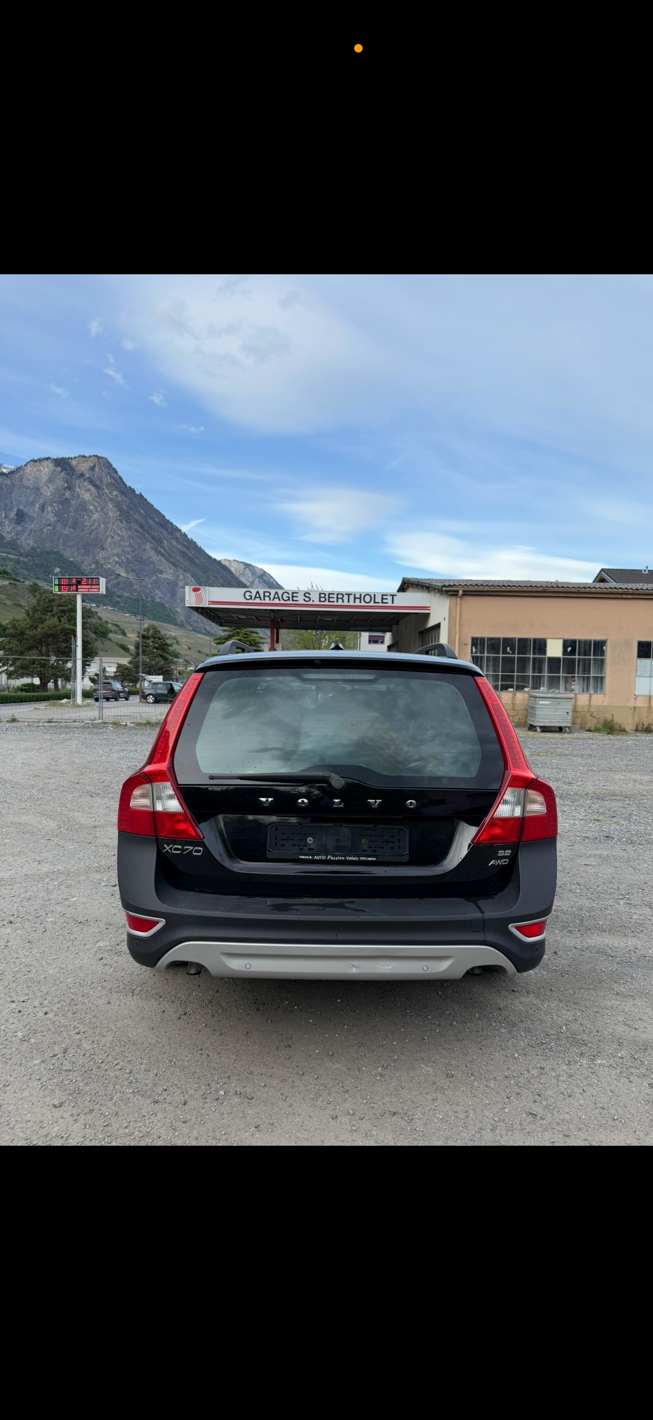 VOLVO XC70 3.2 AWD Momentum Geartronic-image-9