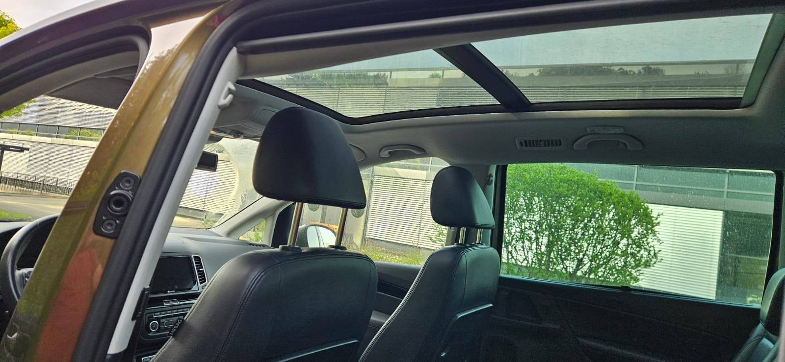 SEAT Alhambra 2.0 TDI Reference Eco DSG-image-8