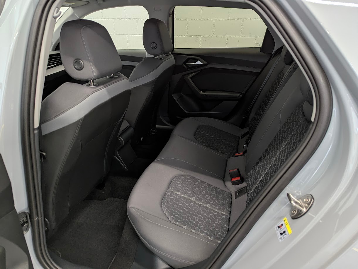 AUDI A1 Sportback 1.0 25 TFSI S Line S-Tronic*5J GAR GOOGLE-NAVI SPORTSITZE+SITZHEIZUNG KLIMAAUTOMAT UVM*-image-28