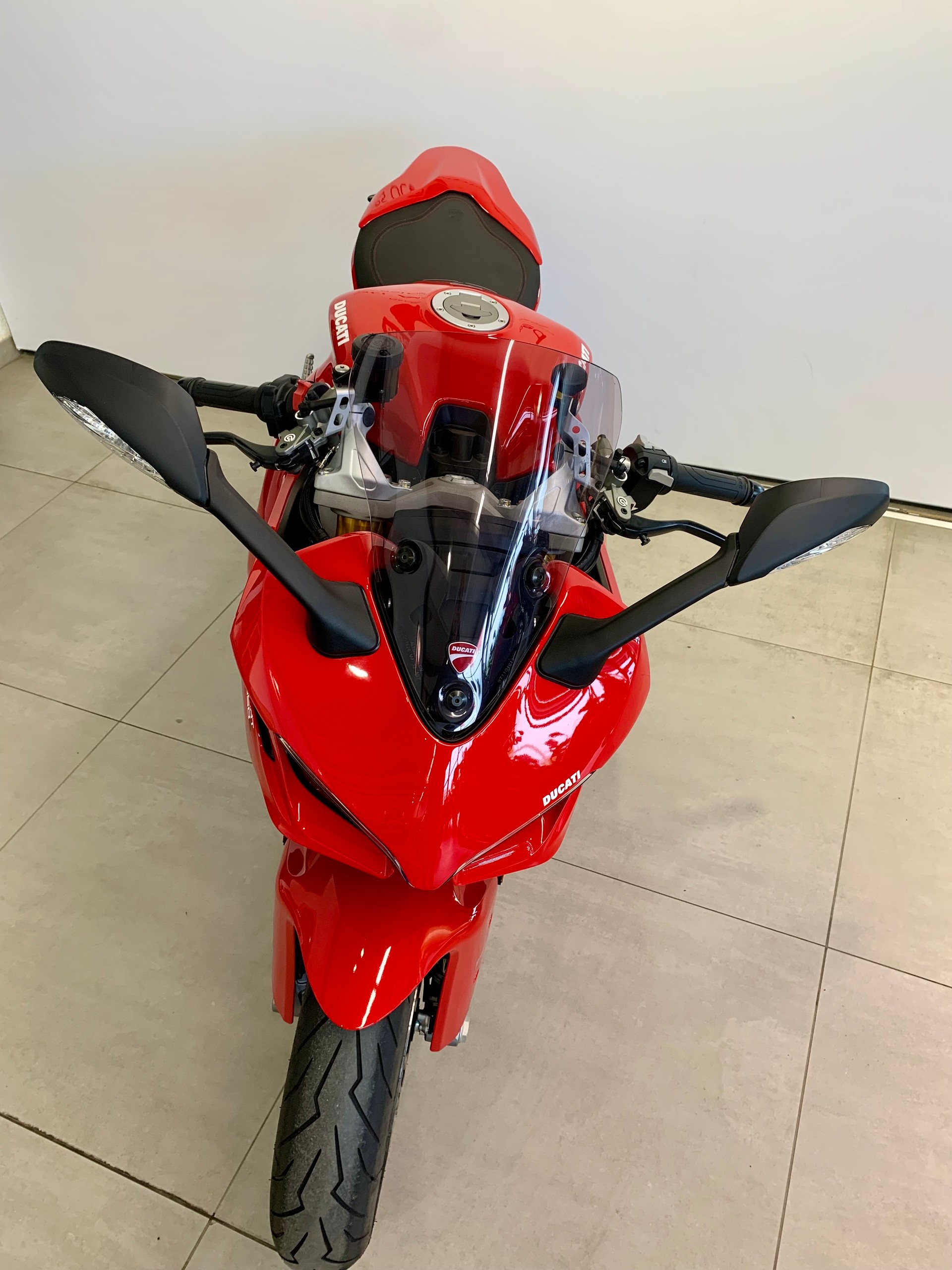 DUCATI 950 Supersport S-showroom-element-3