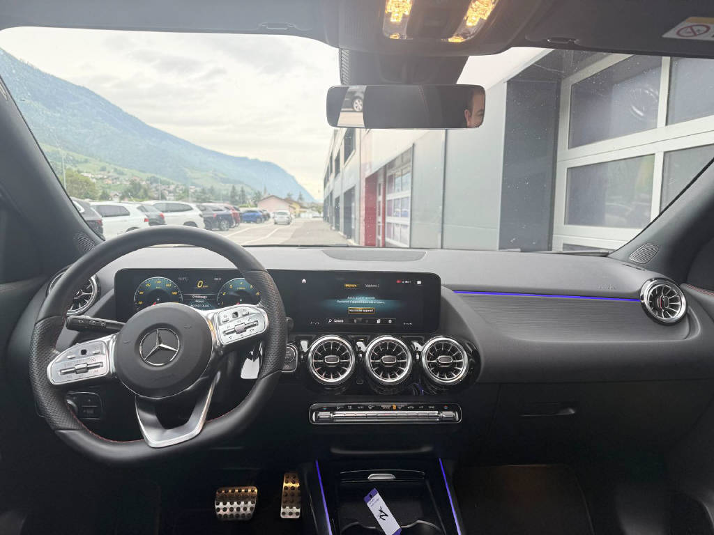 MERCEDES-BENZ GLA 250-image-7