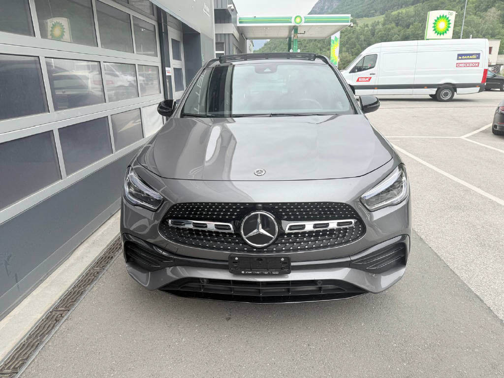 MERCEDES-BENZ GLA 250-image-2