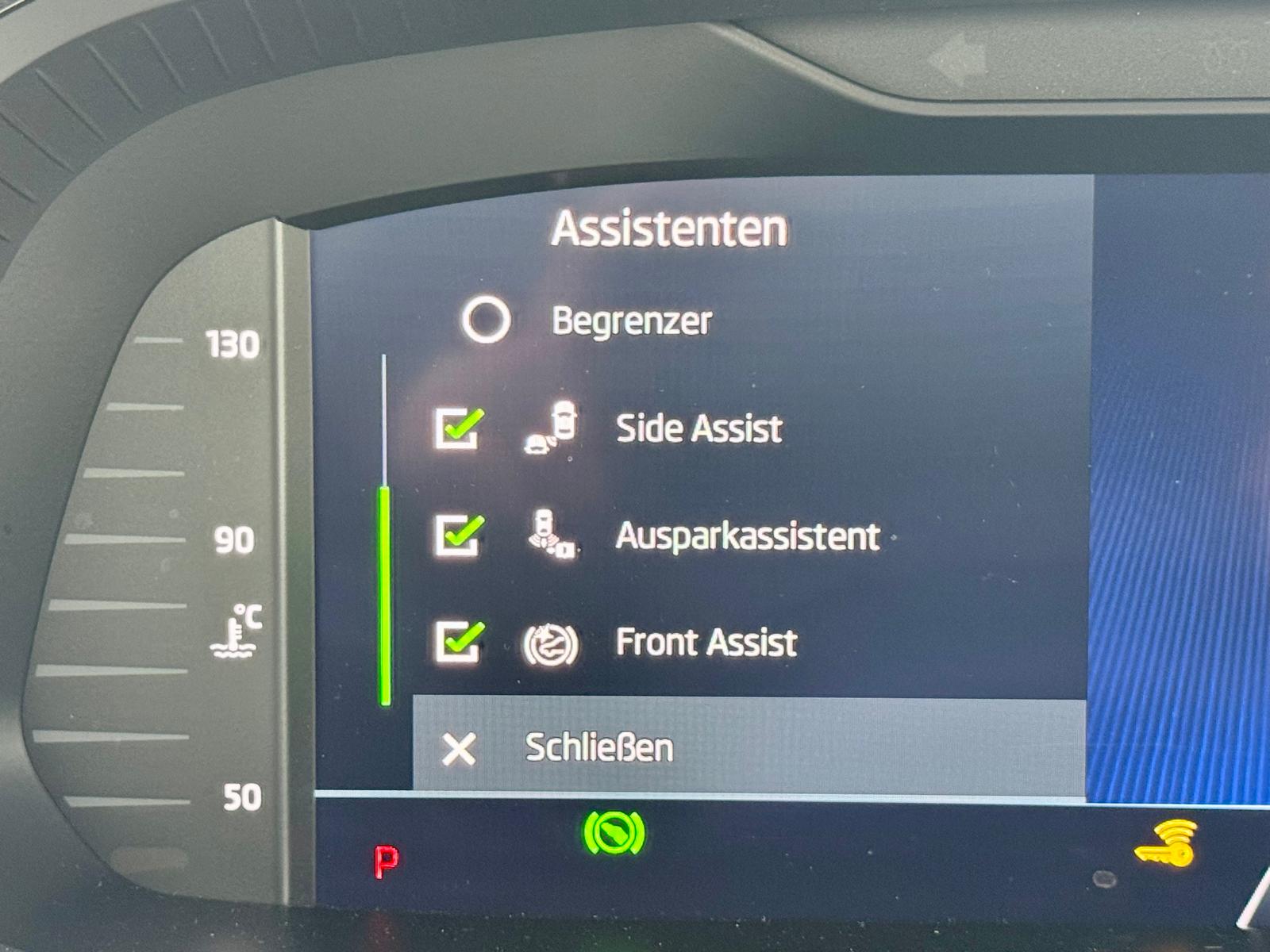 SKODA Octavia Combi 2.0 TDI DSG Style 4x4-image-11