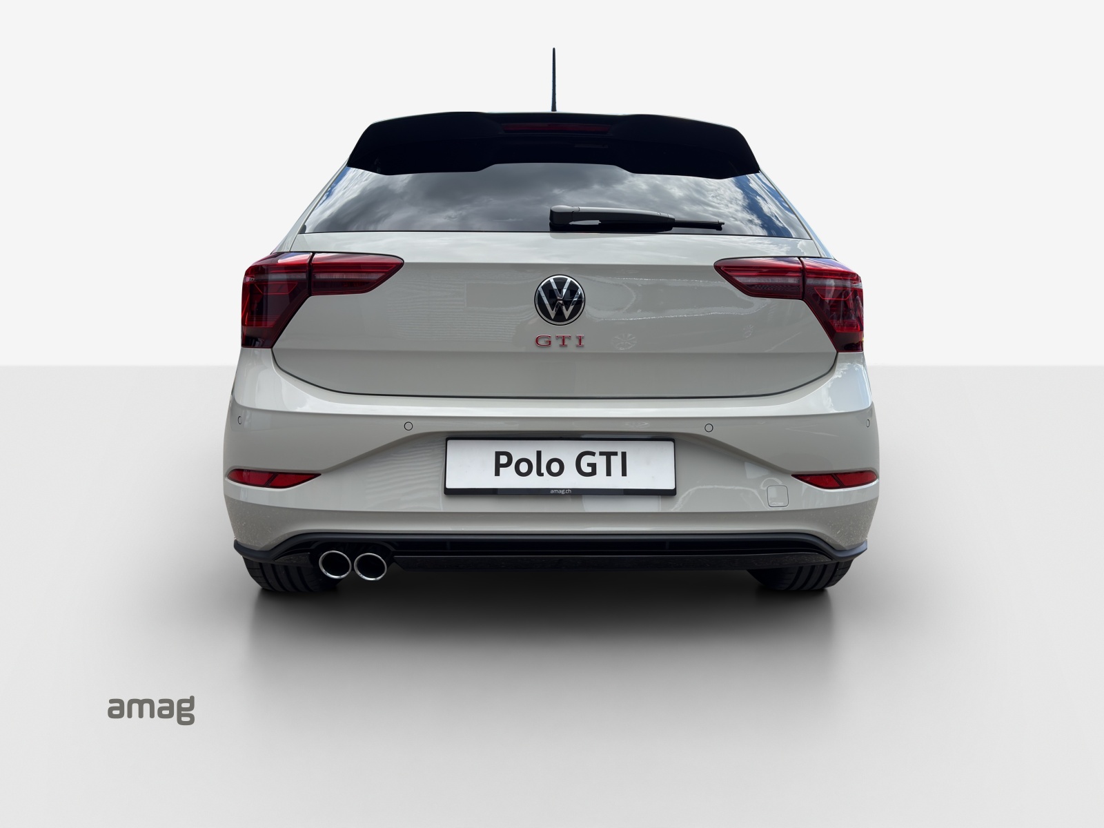 VW Polo GTI 2.0TSI 207PS-image-3