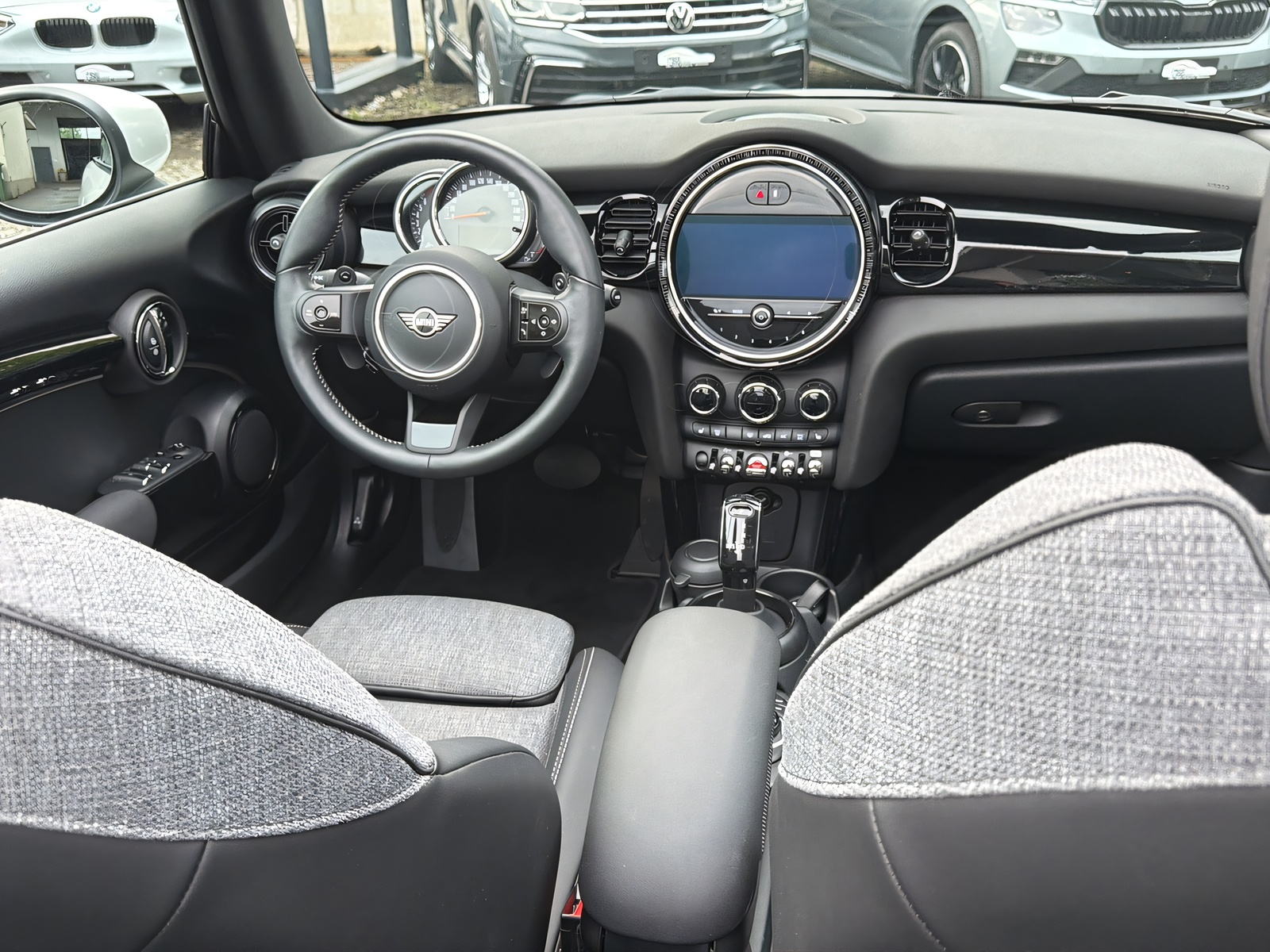 MINI Cooper S Cabriolet DKG-image-17