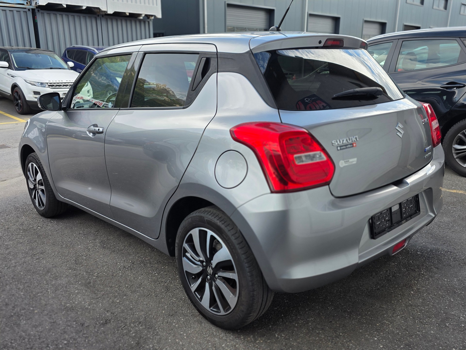 SUZUKI Swift 1.2i 16V SHVS Compact Top Hybrid Allgrip 4x4-showroom-element-2