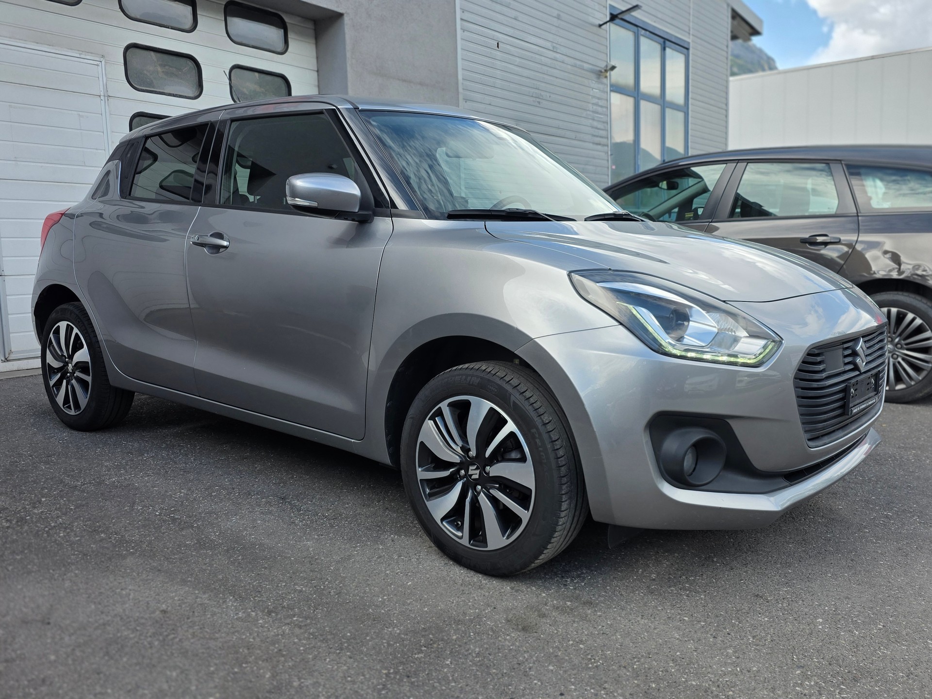 SUZUKI Swift 1.2i 16V SHVS Compact Top Hybrid Allgrip 4x4-image-4