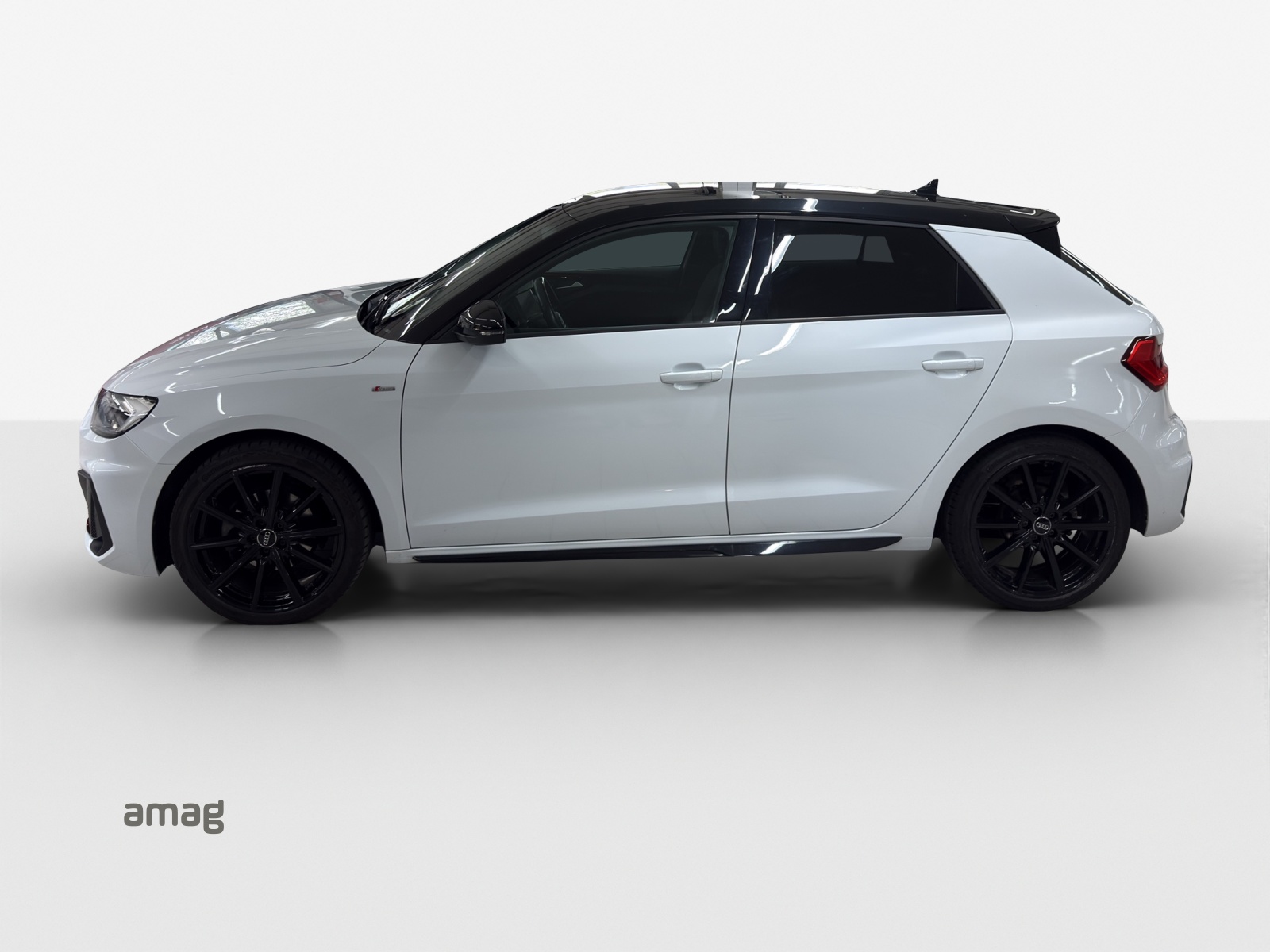 AUDI A1 Sportback 35 TFSI S Line S-tronic-image-1