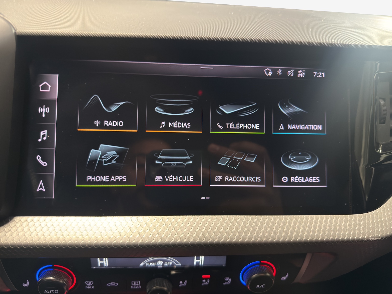 AUDI A1 Sportback 35 TFSI S Line S-tronic-image-14