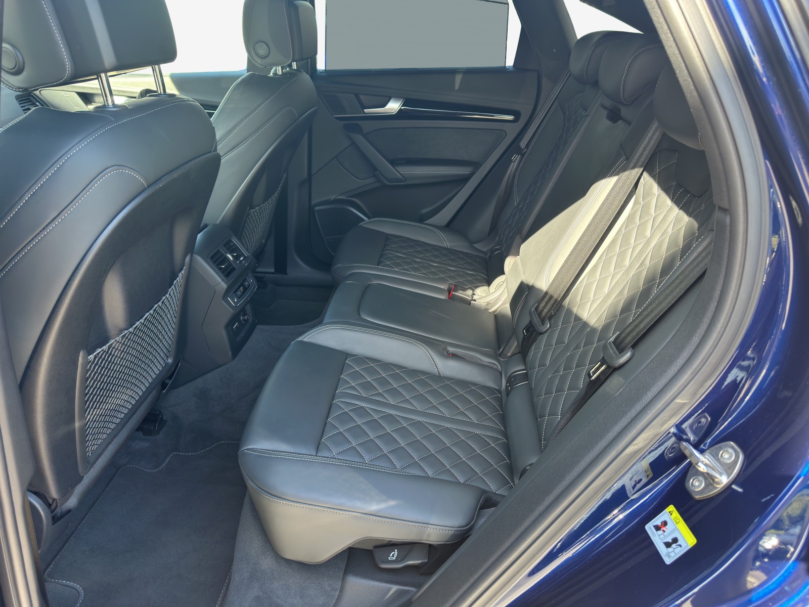AUDI Q5 Sportback 45 TFSI Black Edition quattro S-tronic-image-11