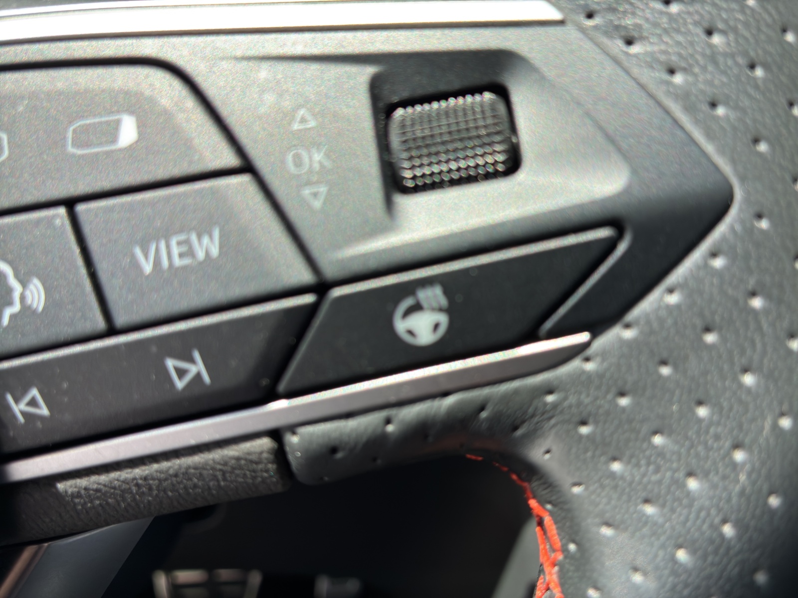 SEAT Ateca 2.0 TSI Hola FR 4Drive DSG-image-15