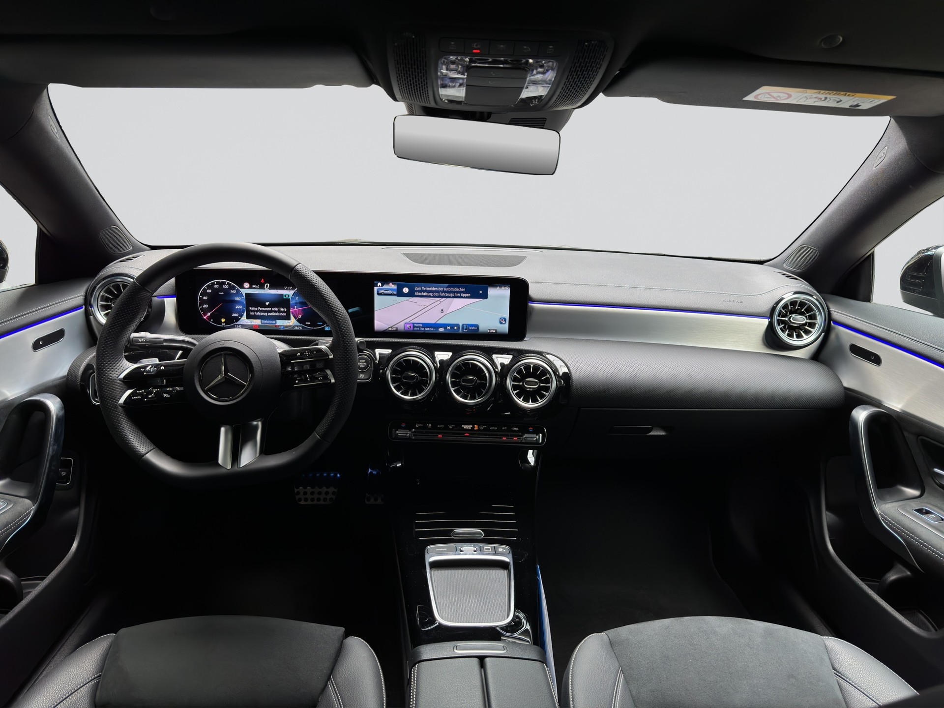 MERCEDES-BENZ CLA 200 AMG Night 7G-DCT-image-13