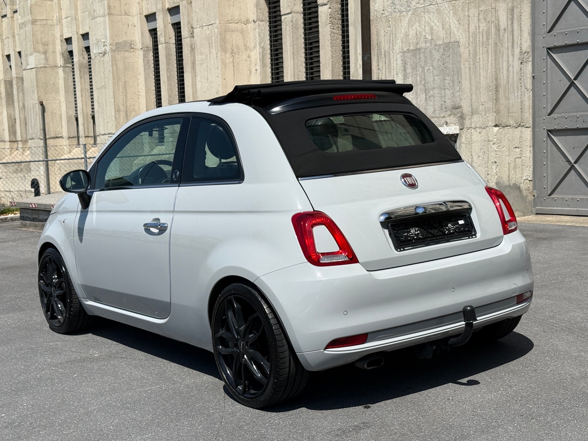 FIAT 500C 0.9 Twinair Rockstar-image-2