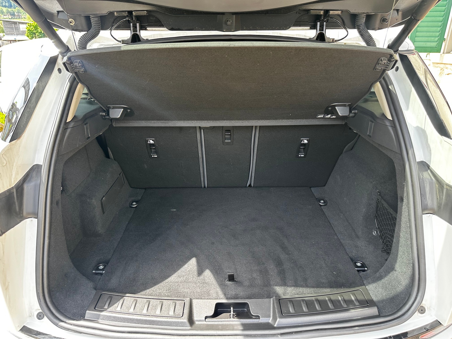 LAND ROVER Range Rover Evoque D 150-image-12