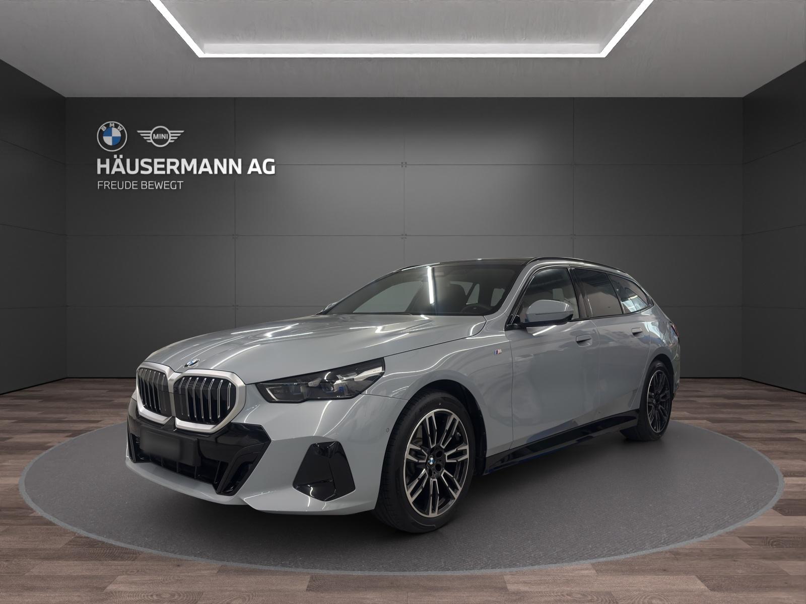 BMW 520d xDrive Touring M Sportpaket-image-0