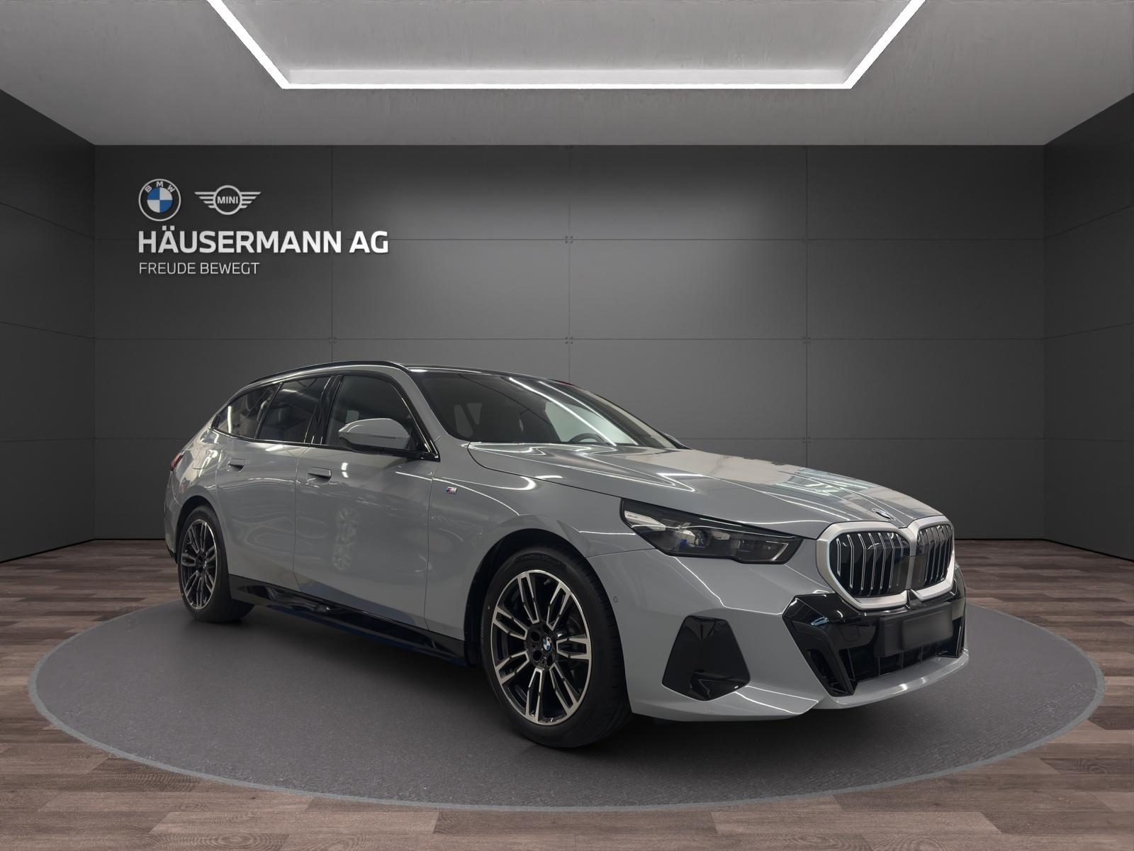 BMW 520d xDrive Touring M Sportpaket-image-2