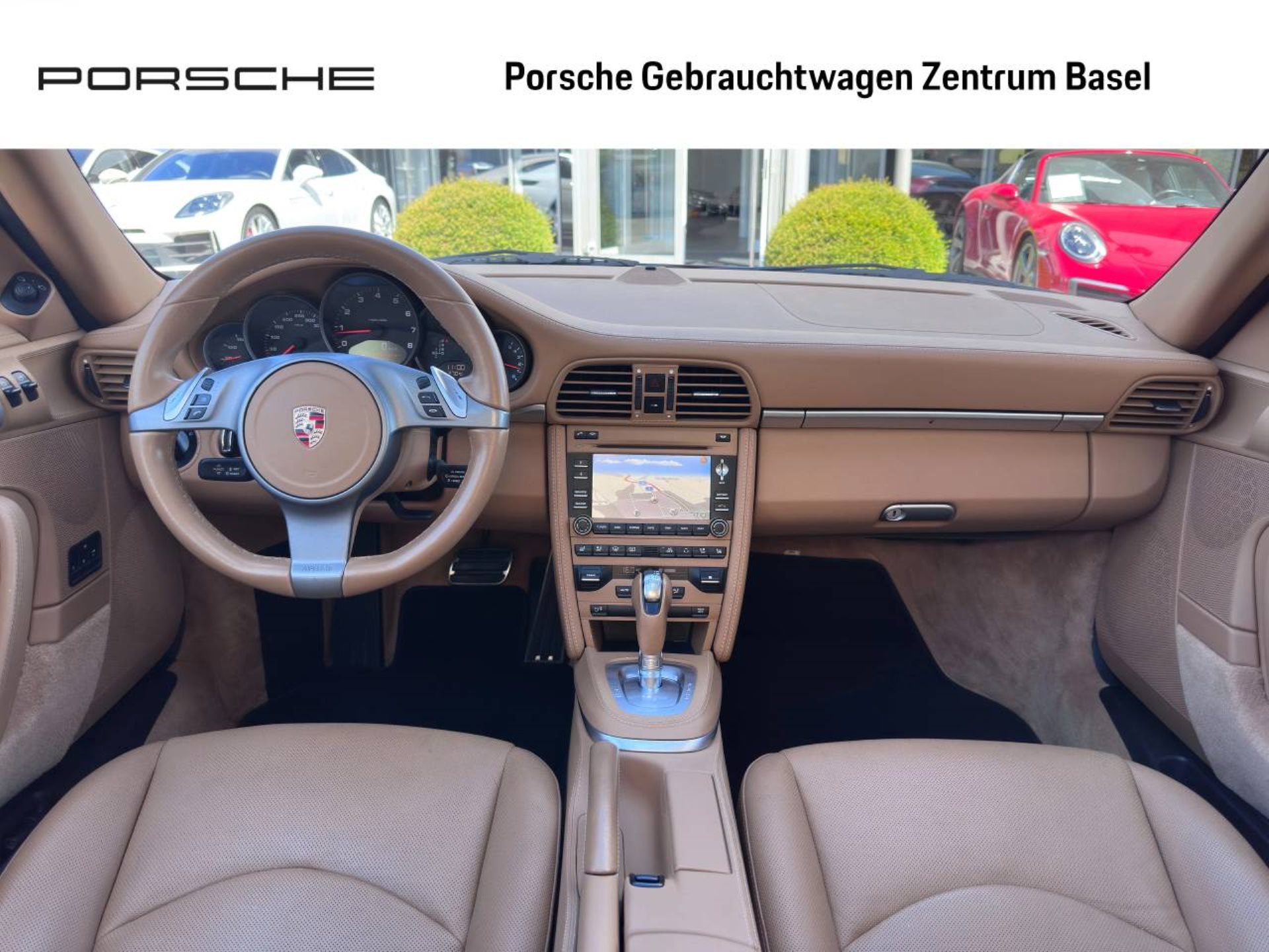 PORSCHE 911 Targa 4-image-3