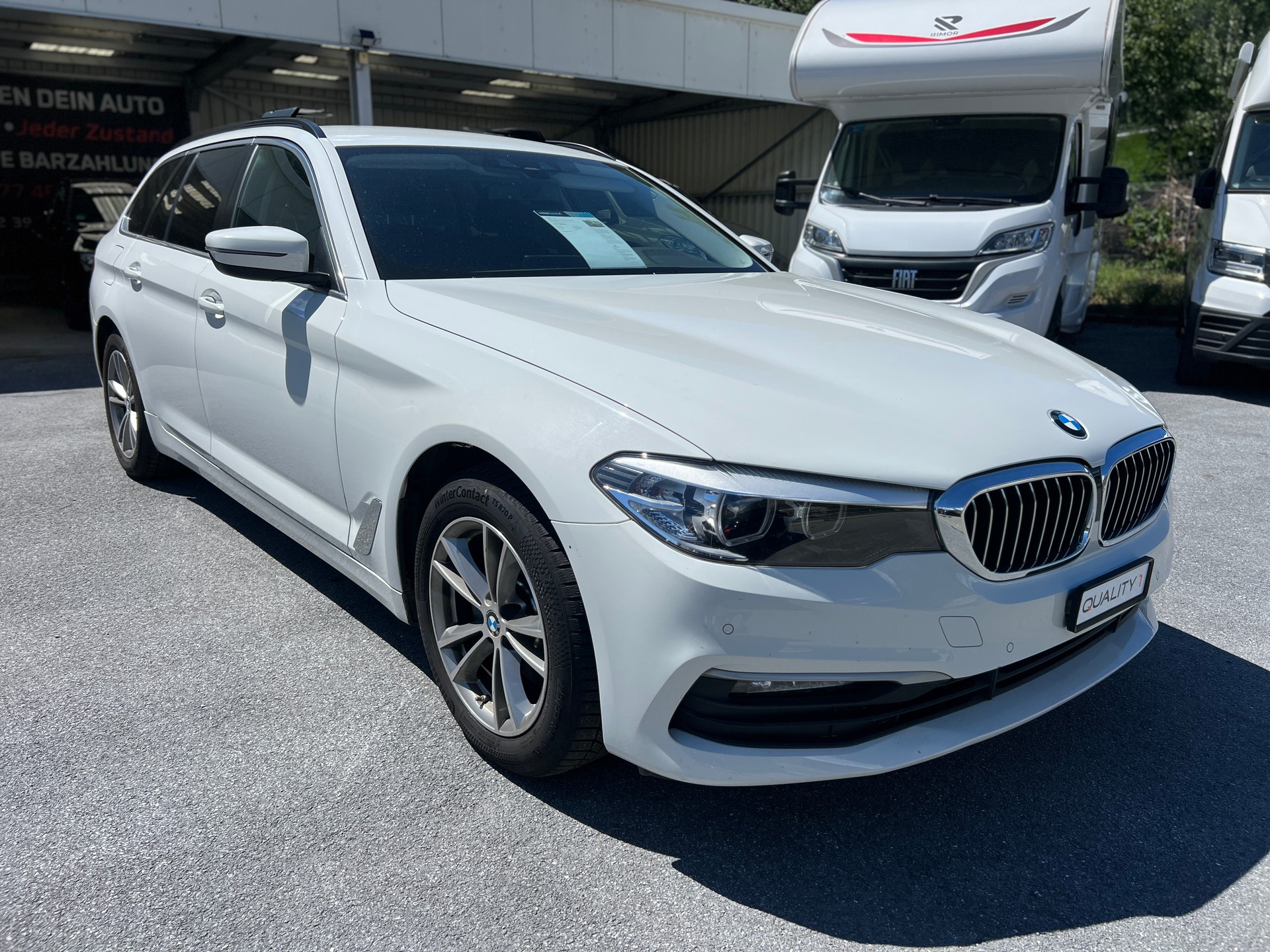BMW 520d xDrive Touring Steptronic-image-0