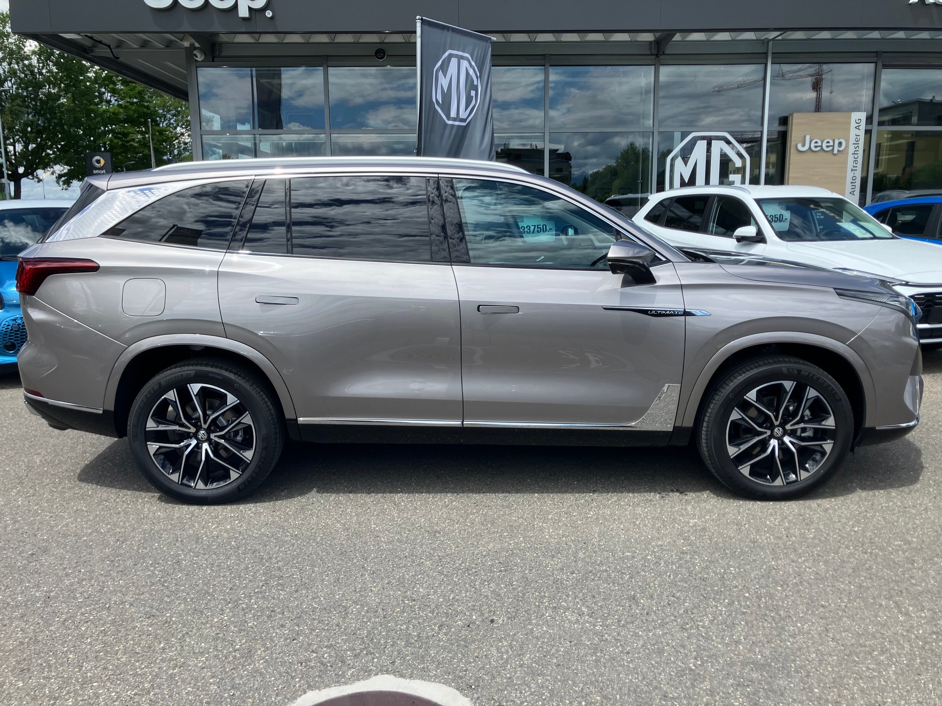 MG S9 1.5 T PHEV Premium-image-0