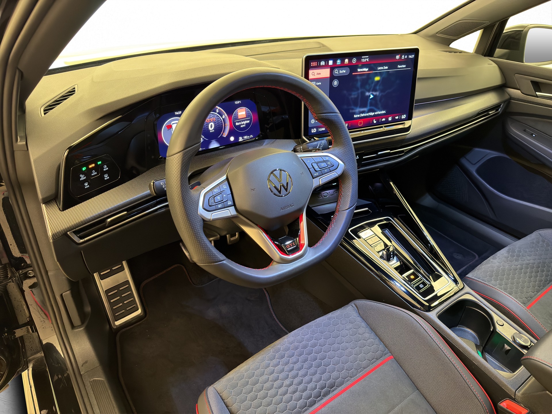 VW Golf 8 2.0 TSI GTI Clubsport-image-13