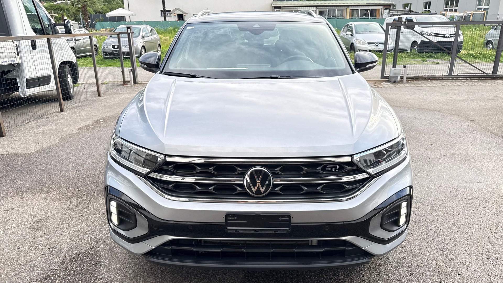 VW T-Roc 2.0 TDI SCR R-Line 4Motion DSG-image-0